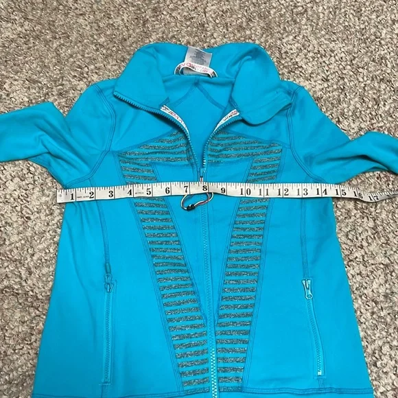 Ivivva jacket - Picture 6 of 10